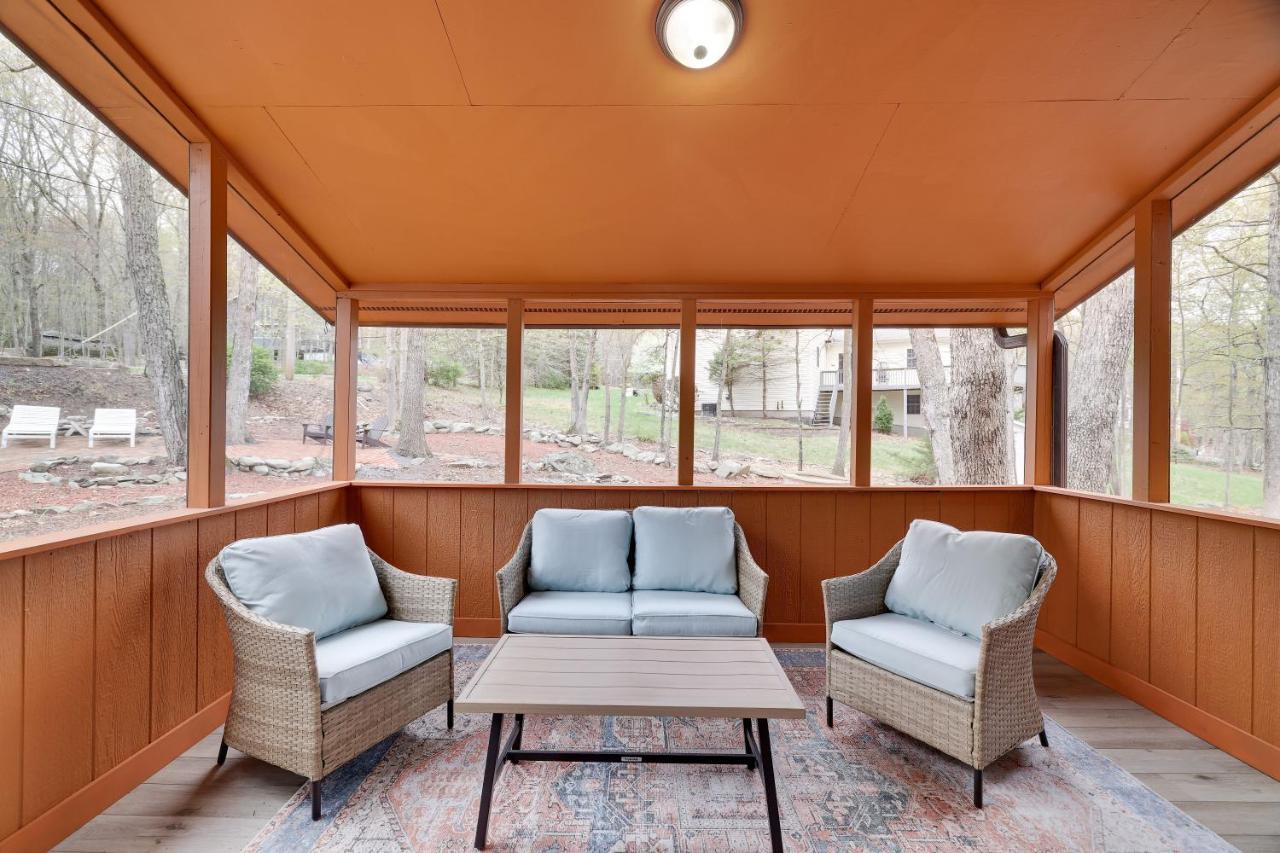 Premier Cozy Cabin - Free Amenities & Comm Indoor Pools Bushkill Bagian luar foto