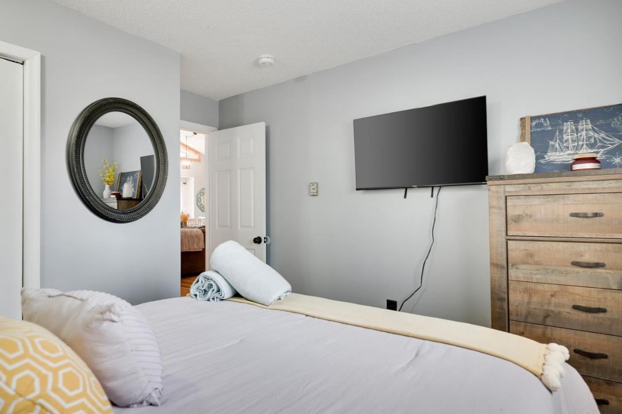Premier Cozy Cabin - Free Amenities & Comm Indoor Pools Bushkill Bagian luar foto