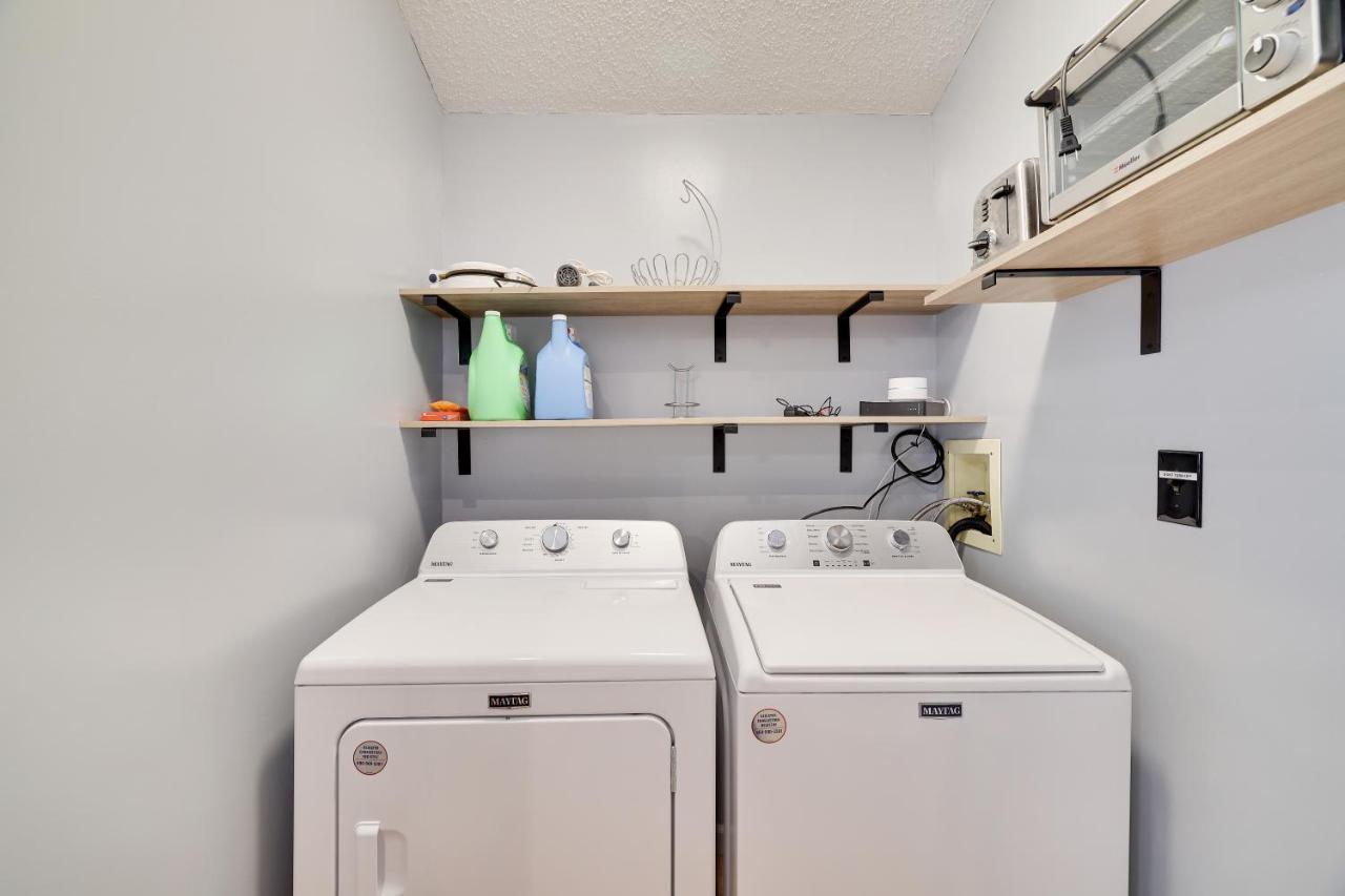 Premier Cozy Cabin - Free Amenities & Comm Indoor Pools Bushkill Bagian luar foto