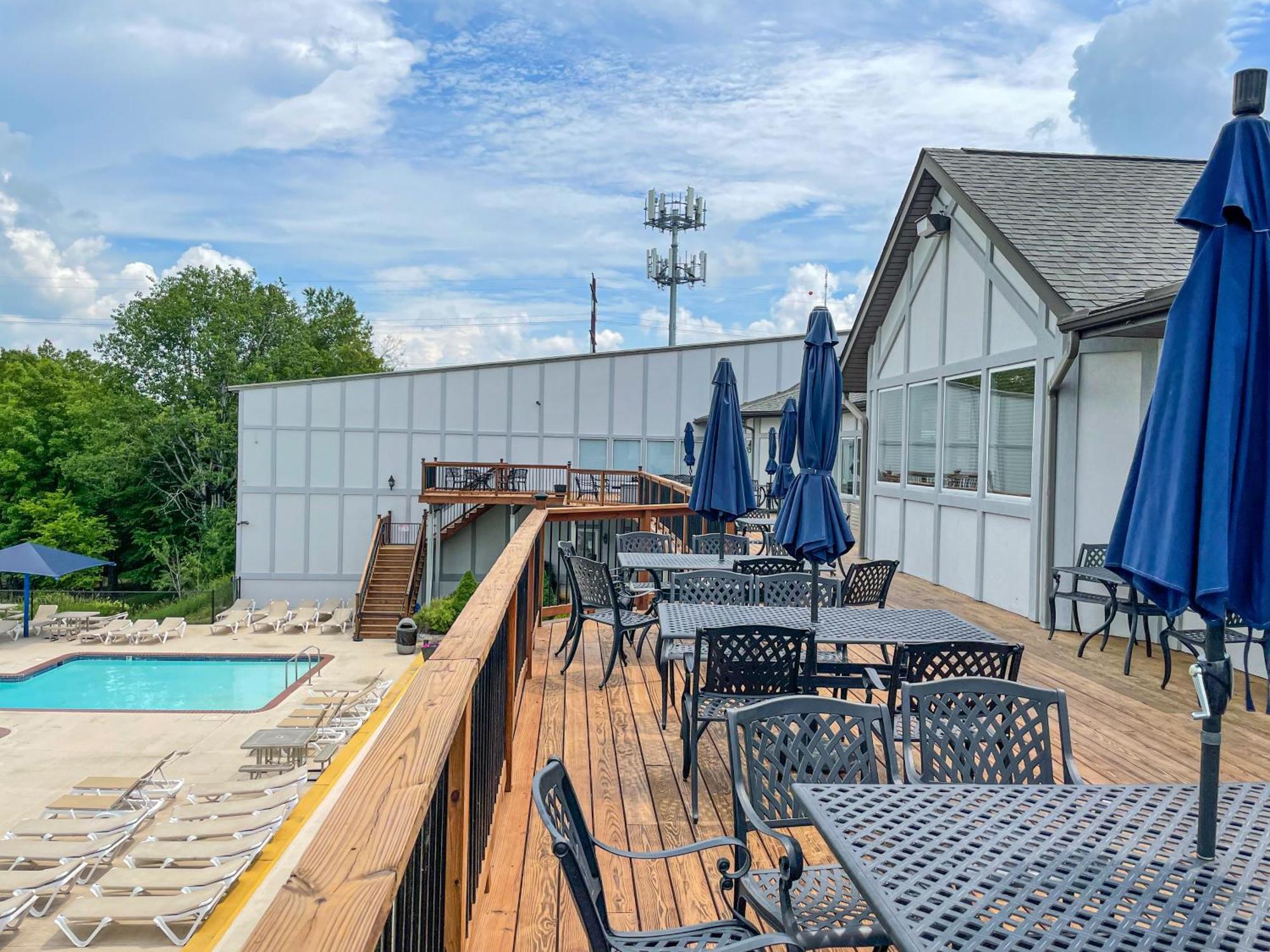 Premier Cozy Cabin - Free Amenities & Comm Indoor Pools Bushkill Bagian luar foto