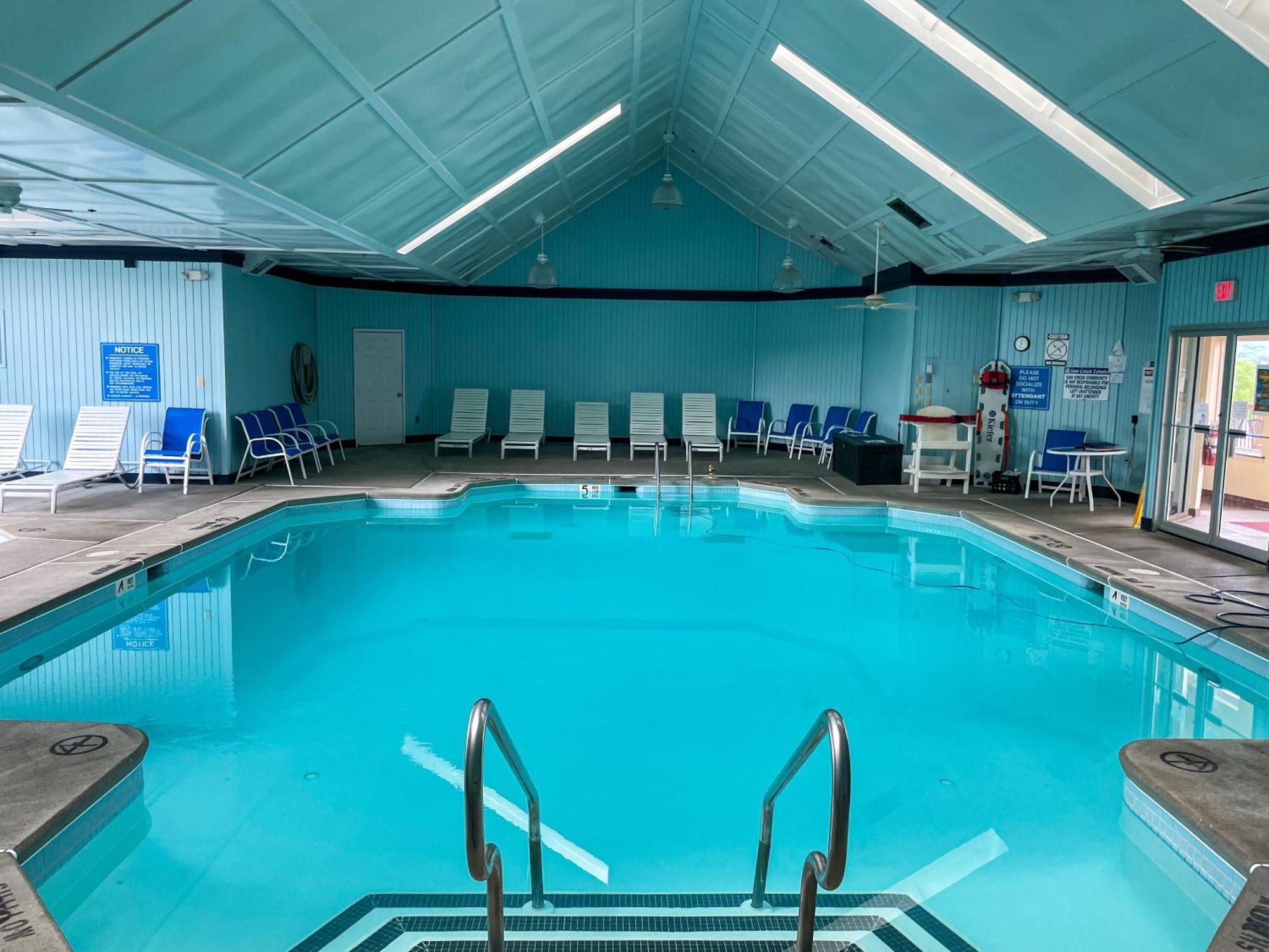 Premier Cozy Cabin - Free Amenities & Comm Indoor Pools Bushkill Bagian luar foto